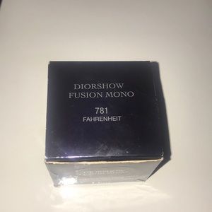Dior eyeshadow